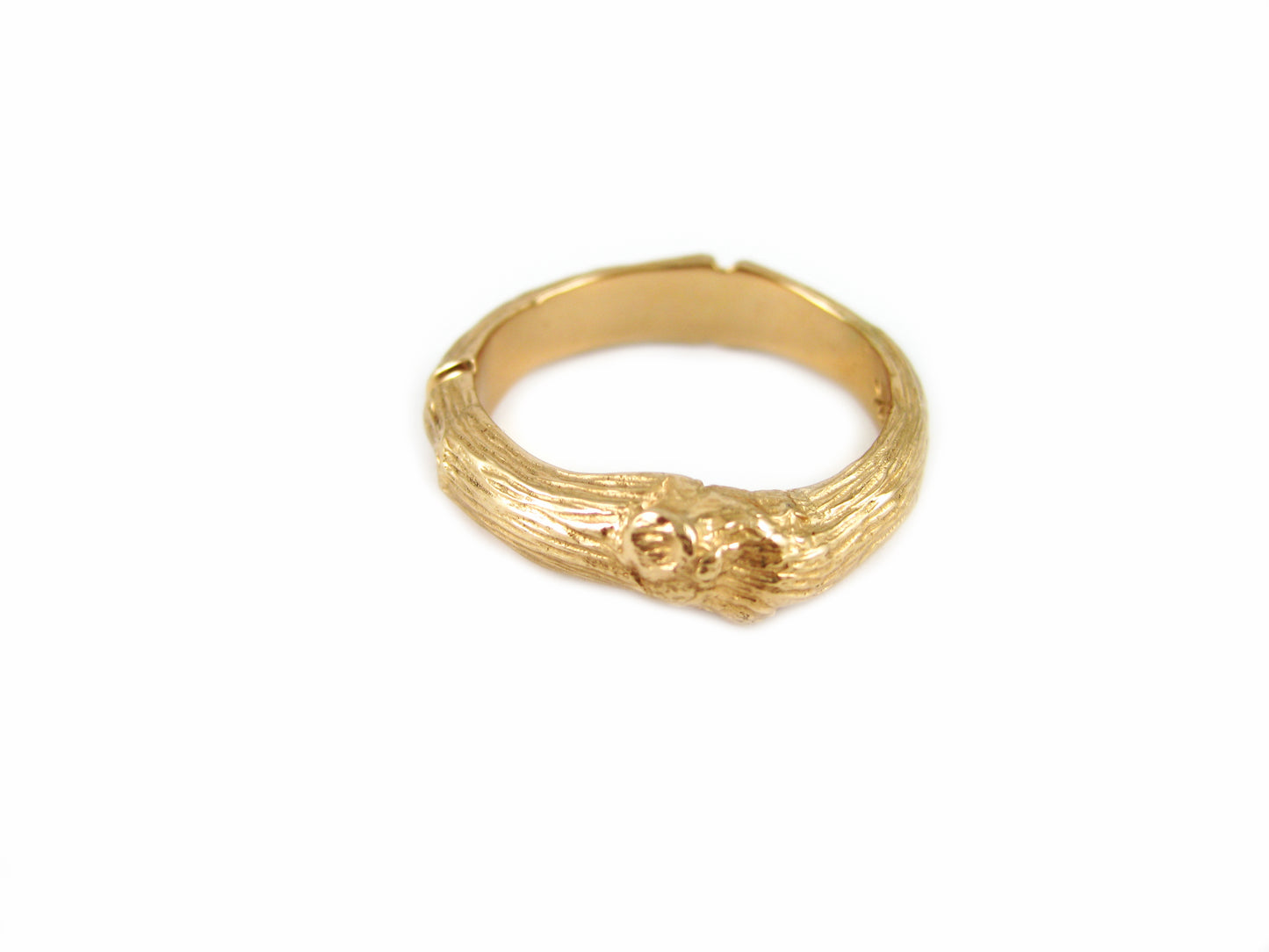 Laurel Twig Wedding Band