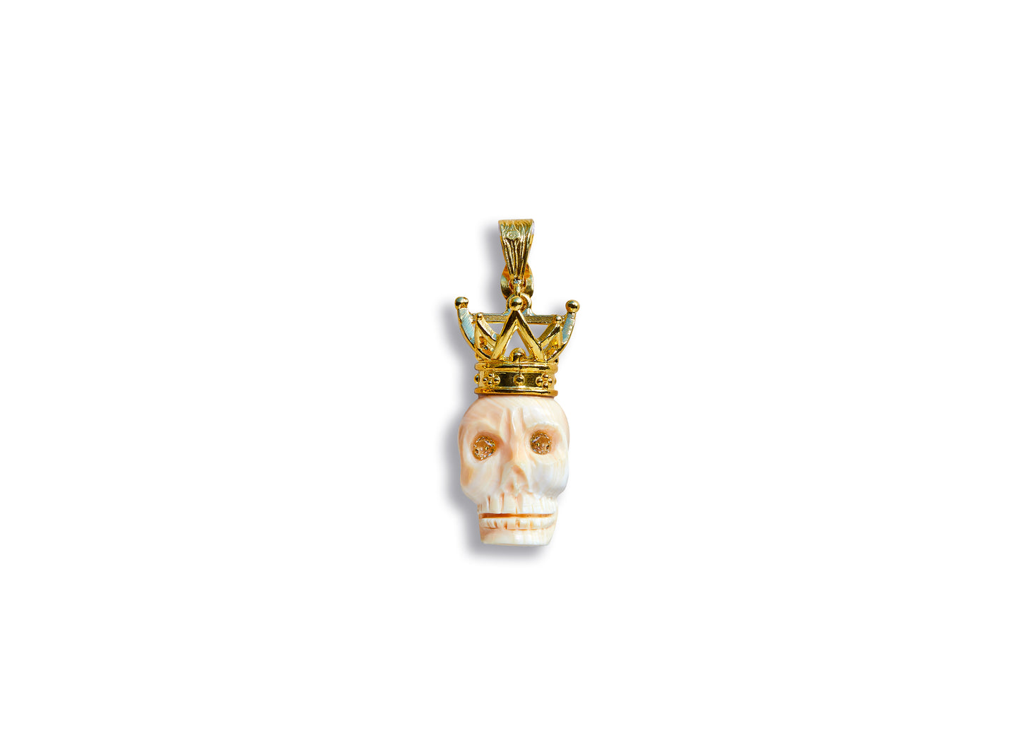 Cameo Shell Skull Kings Crown Pendant