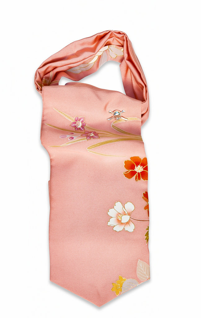 Ascot with Skull Pin