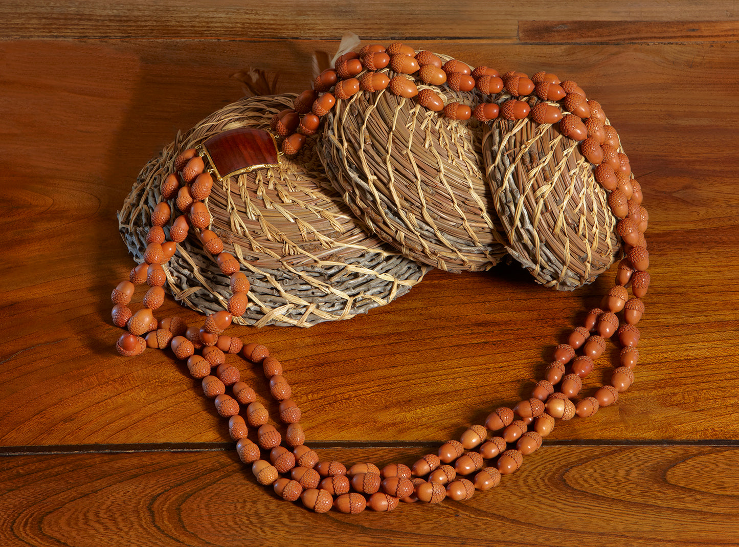 Wooden Acorns Necklace